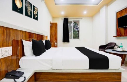 Luxury Air Conditioned Room